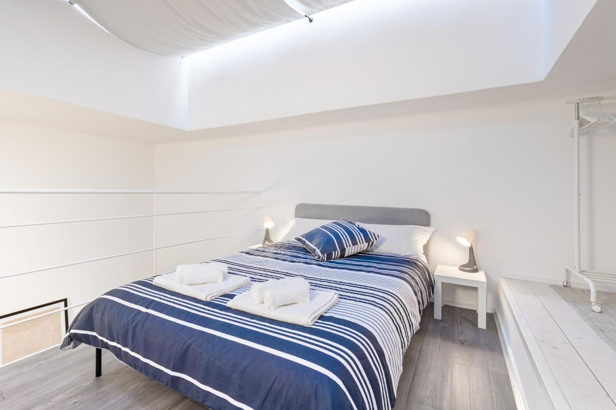 Exclusive Loft Crocetta - Free Private Parking & Wi-Fi - 5 Min To Metro Nizza - Ac Villa Turin Bagian luar foto
